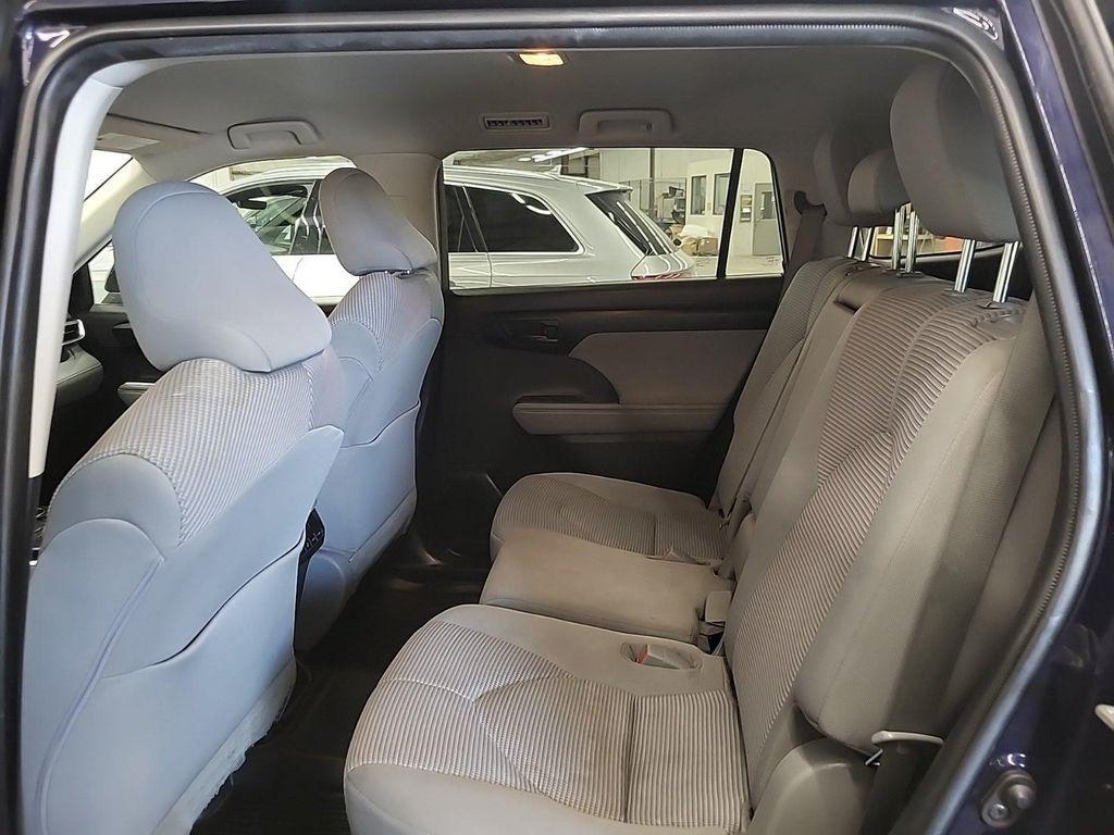 used 2022 Toyota Highlander car