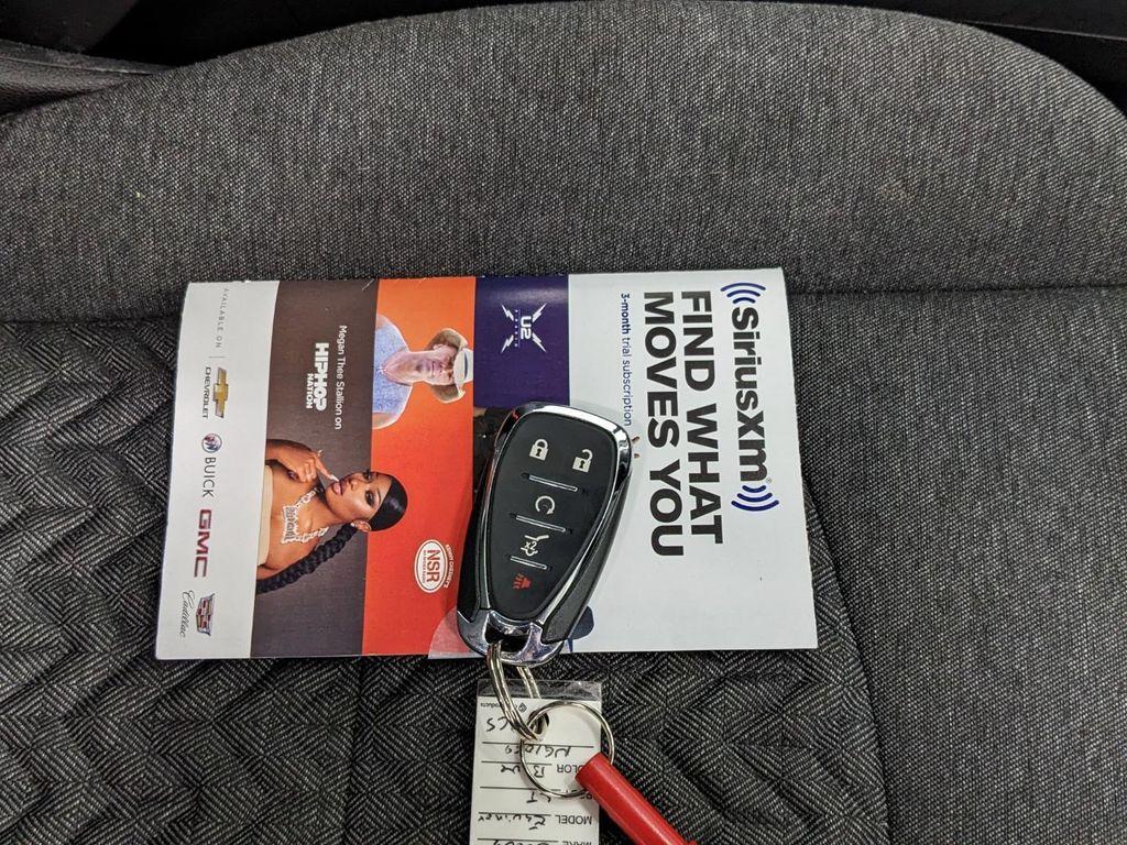 used 2022 Chevrolet Equinox car, priced at $19,990