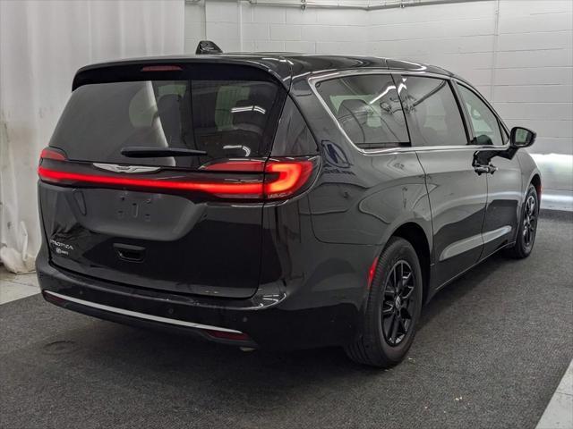 used 2023 Chrysler Pacifica car, priced at $25,417