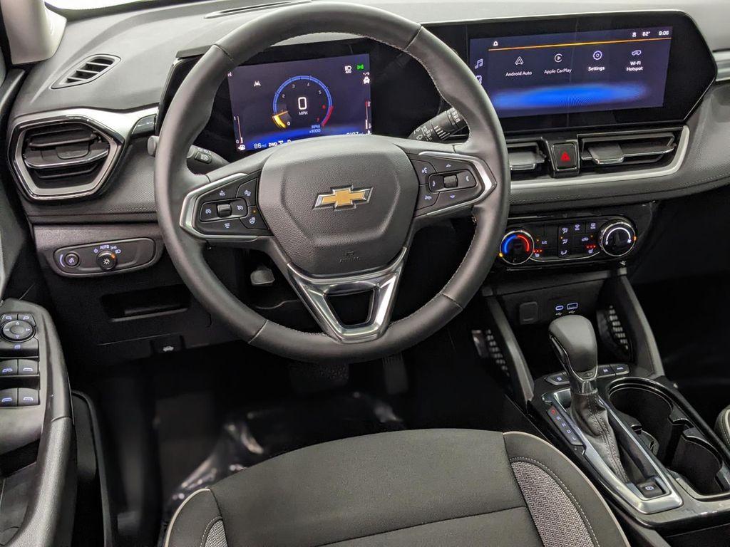 used 2024 Chevrolet TrailBlazer car, priced at $25,490