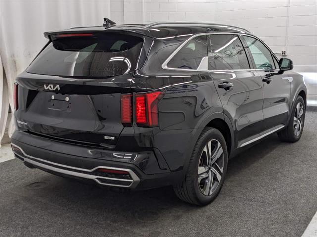 used 2023 Kia Sorento Hybrid car, priced at $32,990