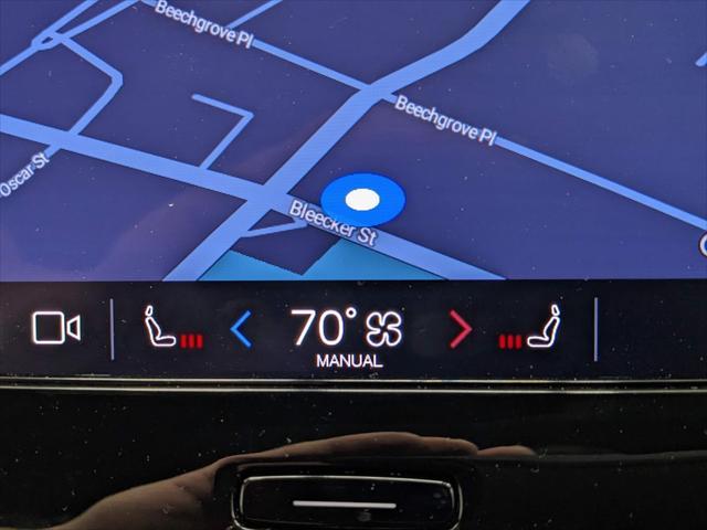 used 2024 Volvo XC40 car, priced at $35,790