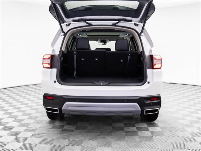 new 2025 Honda Pilot car, priced at $49,835