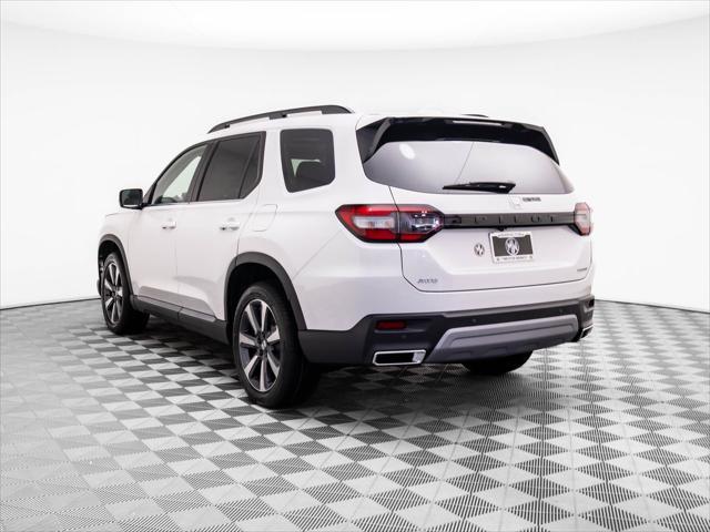 new 2025 Honda Pilot car, priced at $49,835