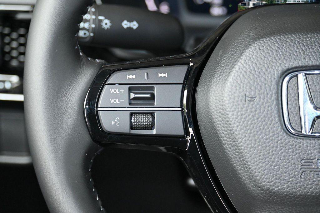 new 2025 Honda Pilot car, priced at $44,838