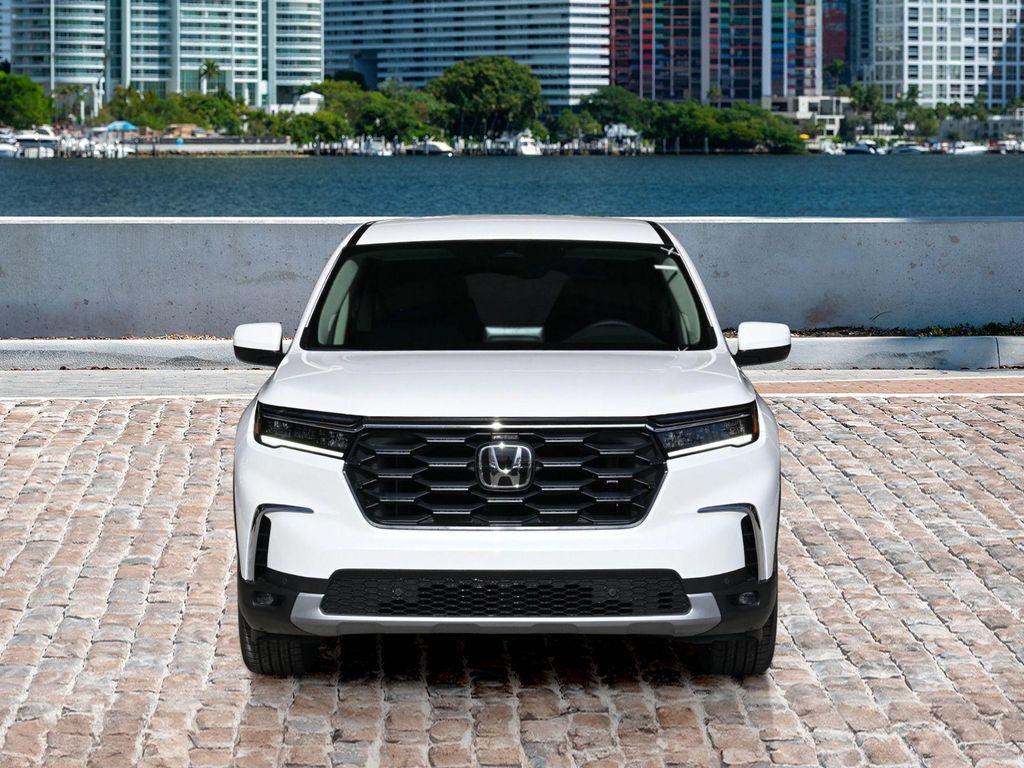 new 2025 Honda Pilot car, priced at $44,838