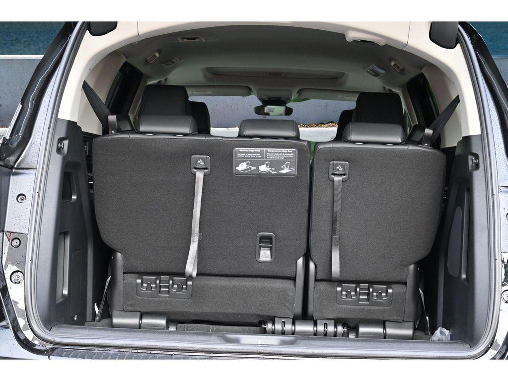new 2026 Honda Odyssey car, priced at $43,847