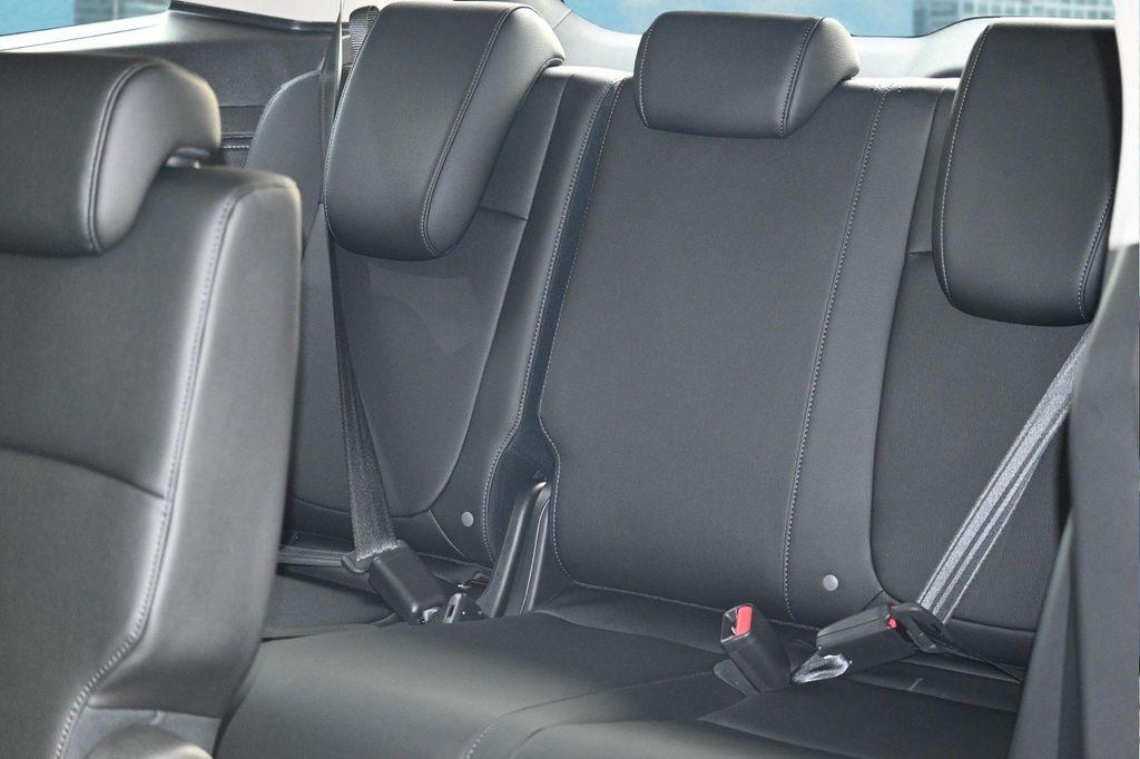 new 2026 Honda Odyssey car, priced at $43,847