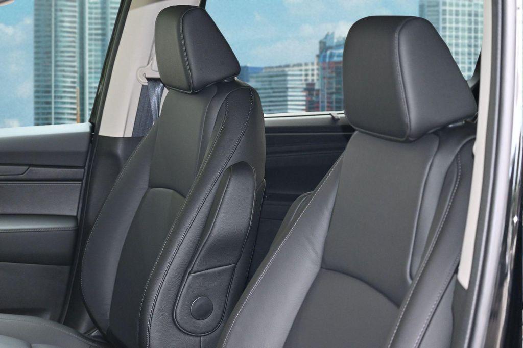 new 2026 Honda Odyssey car, priced at $43,847
