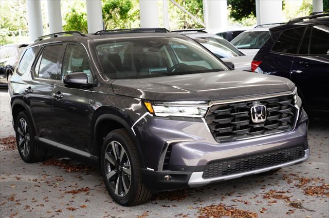 new 2025 Honda Pilot car, priced at $48,595