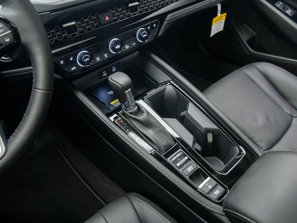 new 2025 Honda Accord Hybrid car, priced at $40,150