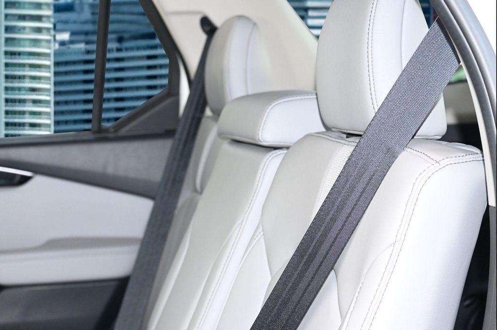 new 2025 Honda Pilot car, priced at $42,723