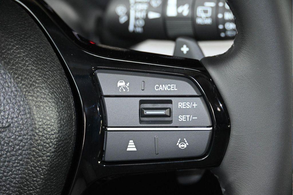 new 2025 Honda Pilot car, priced at $44,995