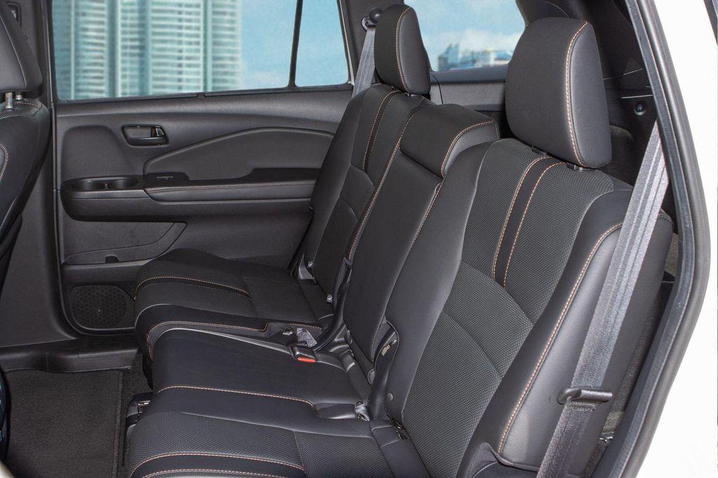 used 2022 Honda Passport car, priced at $28,500