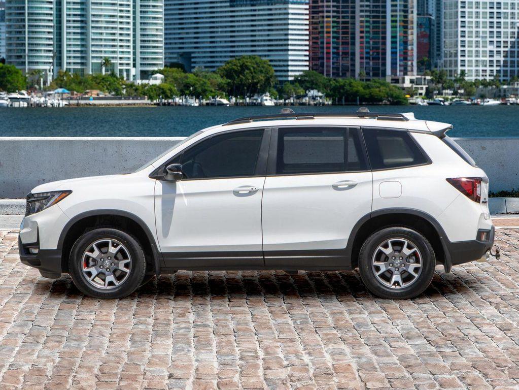 used 2022 Honda Passport car, priced at $28,500