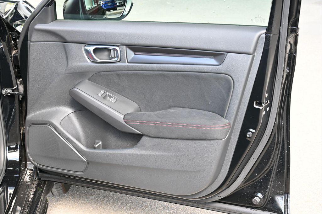 new 2025 Honda Civic Type R car, priced at $46,790