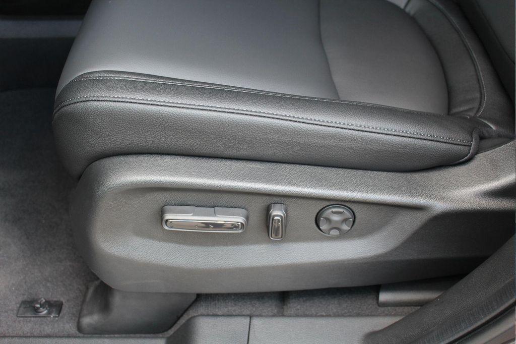 new 2026 Honda Odyssey car, priced at $43,404