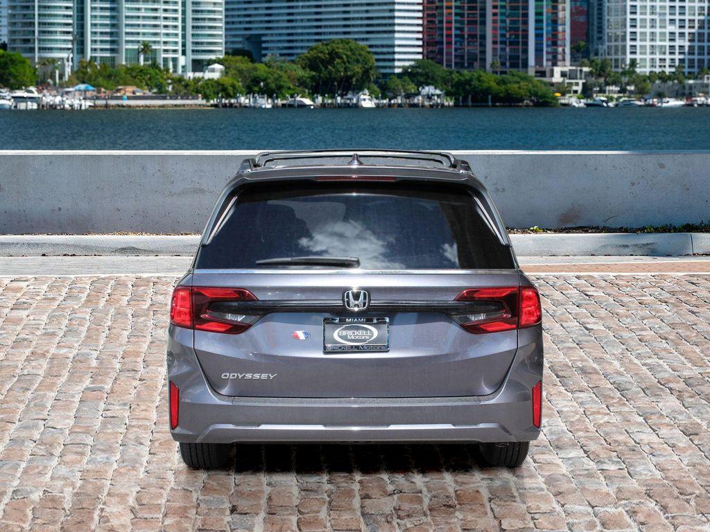 new 2026 Honda Odyssey car, priced at $43,404