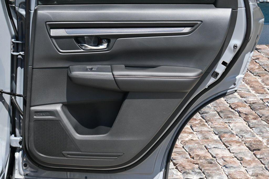new 2026 Honda CR-V Hybrid car, priced at $40,224
