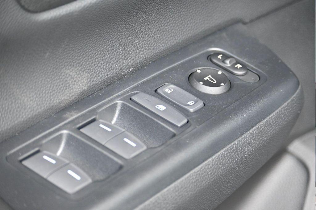 new 2026 Honda CR-V Hybrid car, priced at $40,224