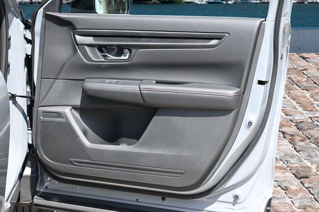 new 2026 Honda CR-V Hybrid car, priced at $40,224