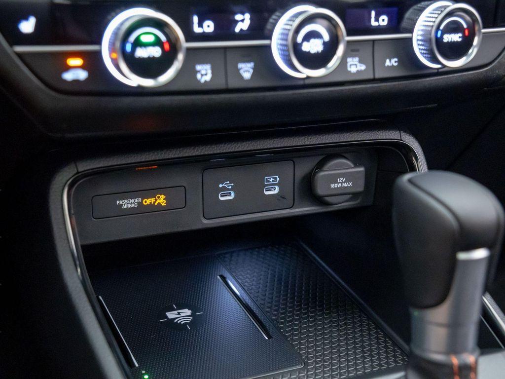 new 2025 Honda CR-V Hybrid car, priced at $34,243