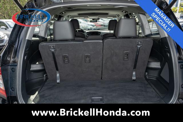 used 2022 Honda Pilot car, priced at $29,900