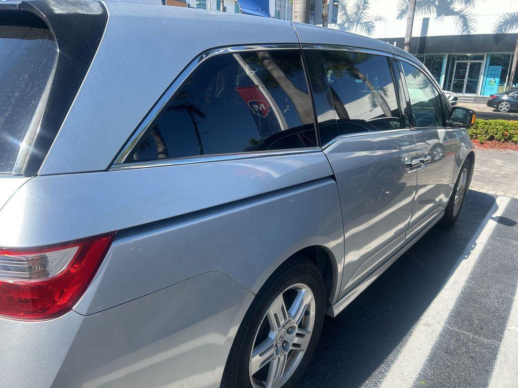 used 2011 Honda Odyssey car, priced at $6,500