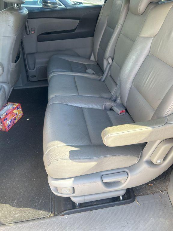 used 2011 Honda Odyssey car, priced at $6,500