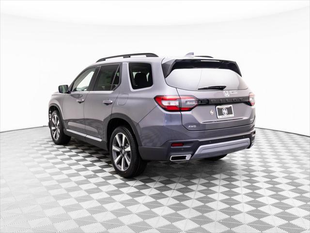 new 2025 Honda Pilot car, priced at $54,685