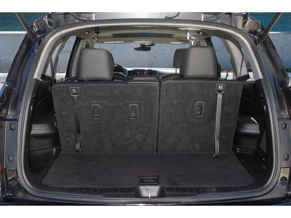 used 2022 Honda Pilot car, priced at $27,900