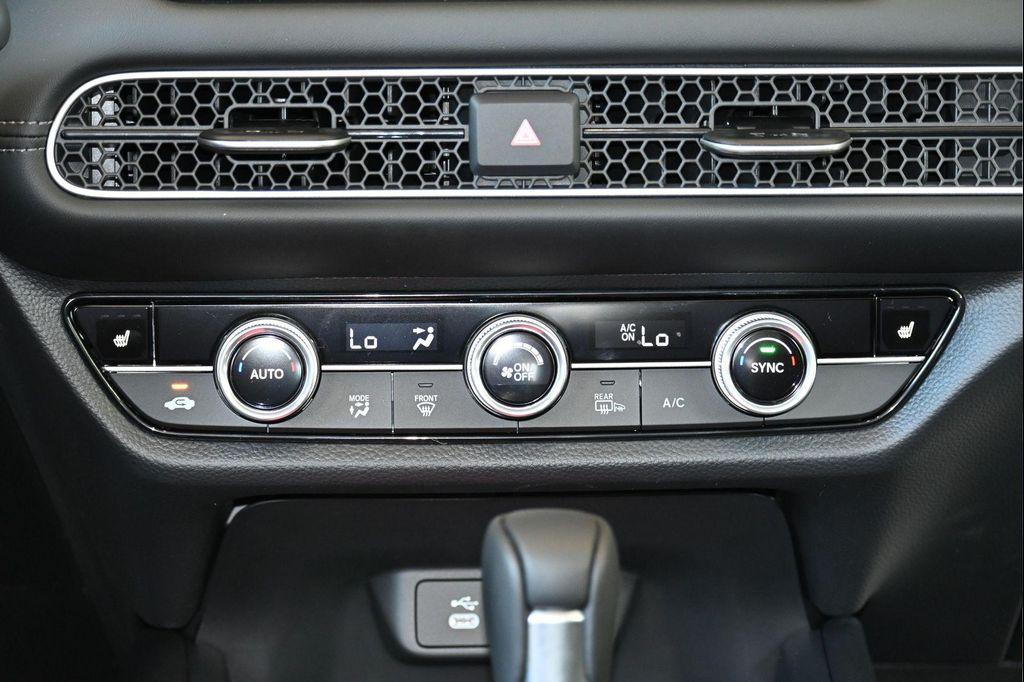 new 2026 Honda HR-V car, priced at $29,986