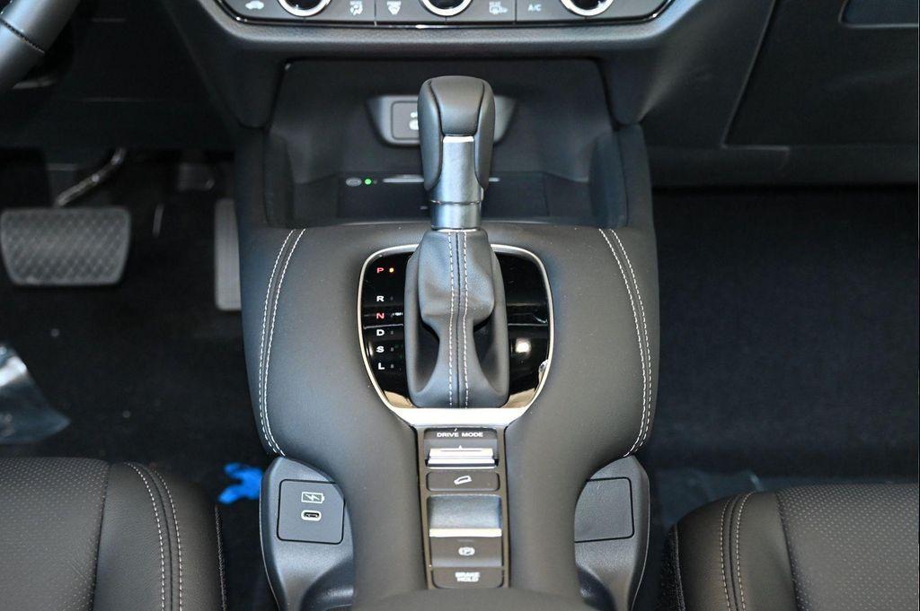 new 2026 Honda HR-V car, priced at $29,986
