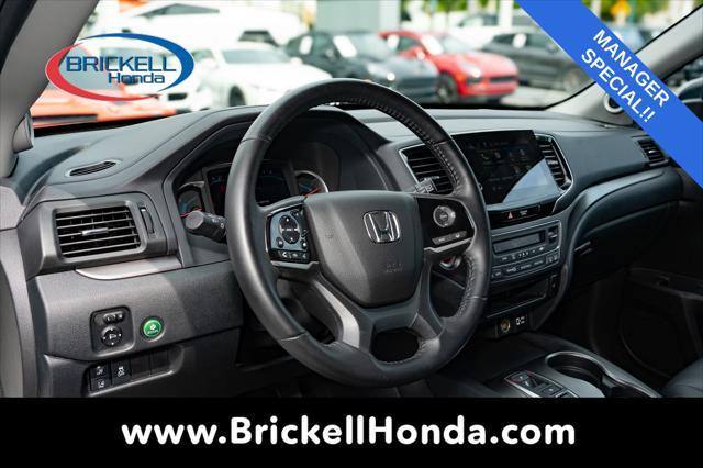 used 2022 Honda Pilot car, priced at $28,000