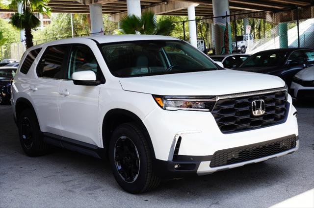 new 2025 Honda Pilot car, priced at $44,595