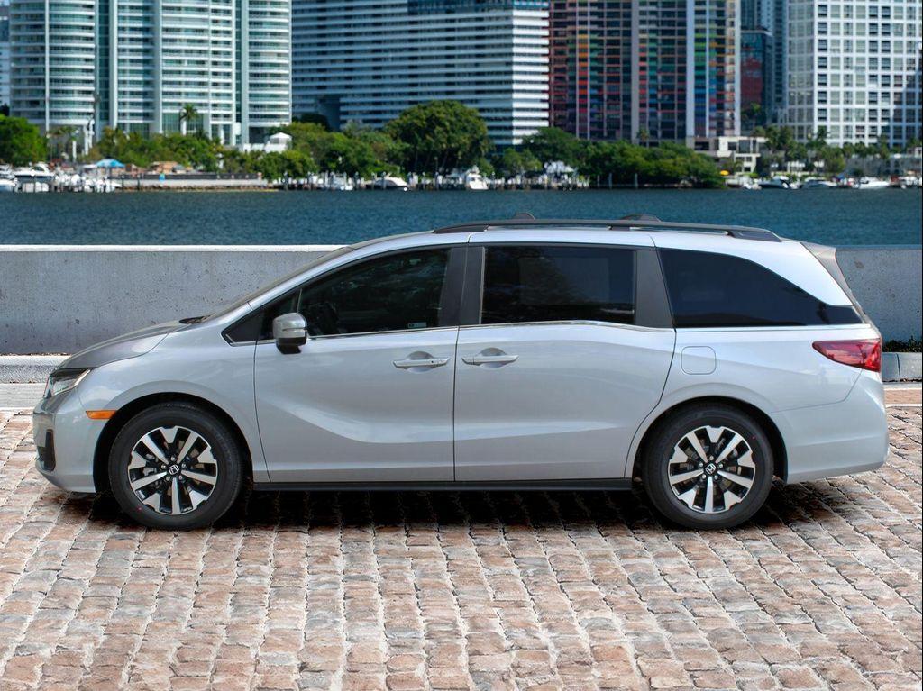 new 2026 Honda Odyssey car, priced at $45,228
