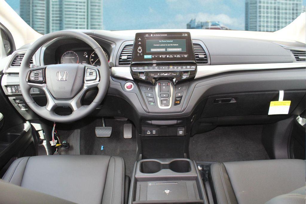 new 2026 Honda Odyssey car, priced at $45,228