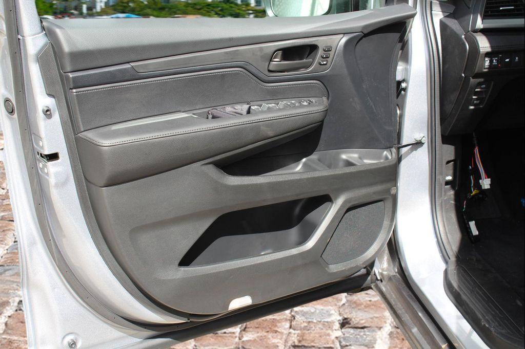 new 2026 Honda Odyssey car, priced at $45,228