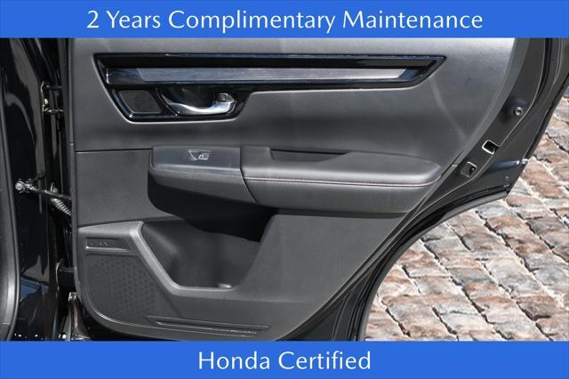 used 2023 Honda CR-V Hybrid car, priced at $32,000