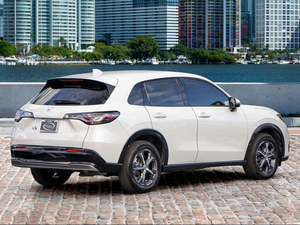 used 2025 Honda HR-V car, priced at $27,400