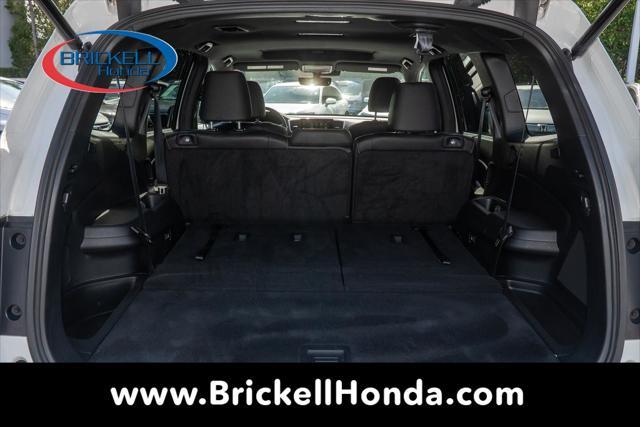 used 2022 Honda Pilot car, priced at $29,900