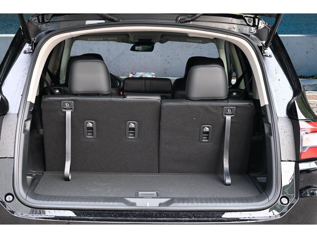 new 2025 Honda Pilot car, priced at $44,695