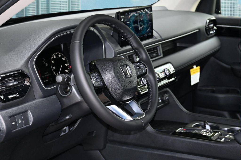 new 2025 Honda Pilot car, priced at $44,695
