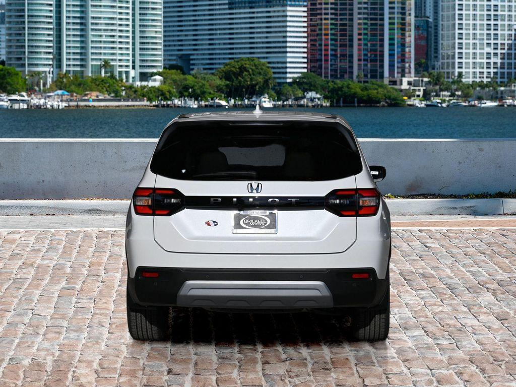 new 2025 Honda Pilot car, priced at $43,367