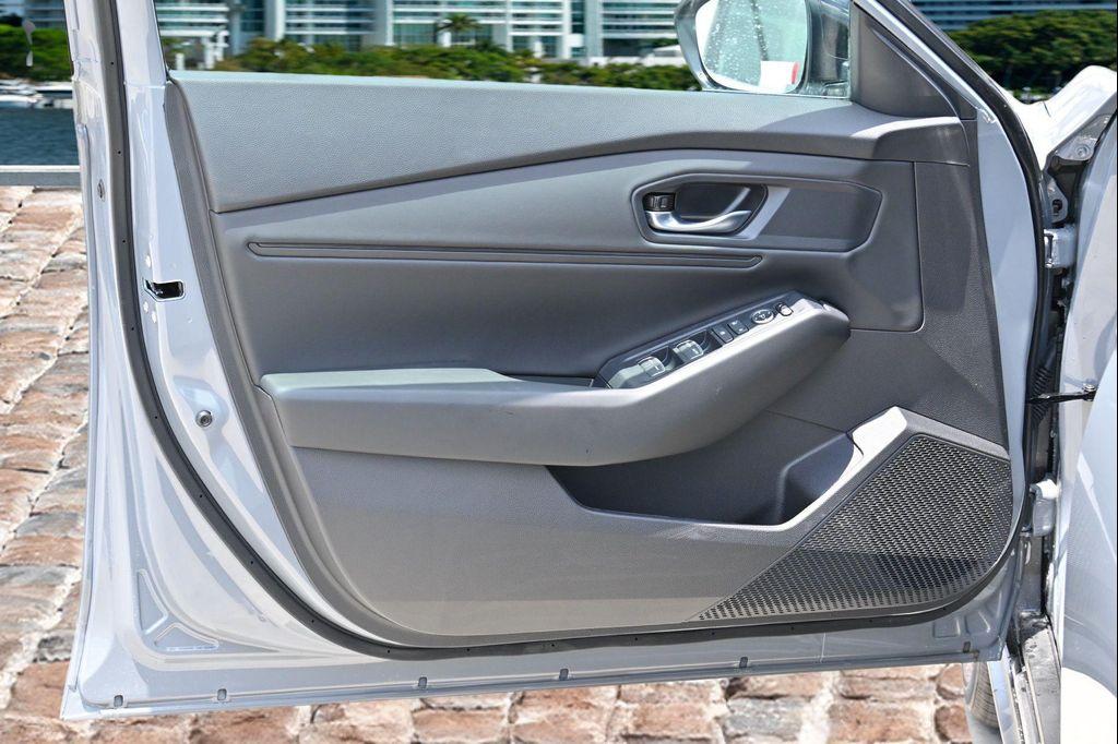 new 2025 Honda Accord car, priced at $31,865