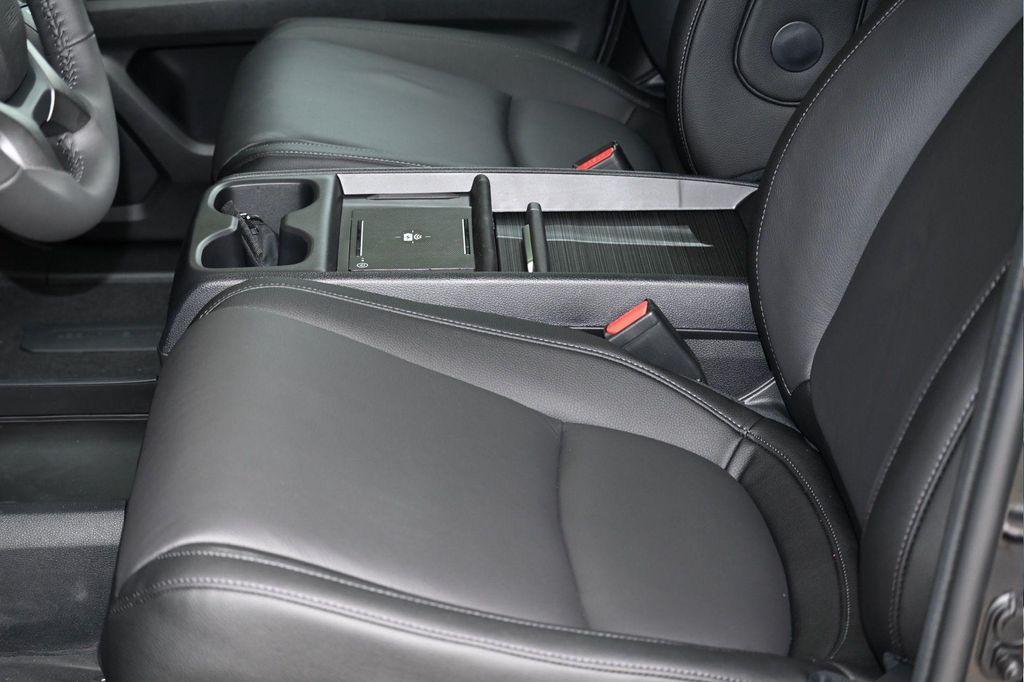 new 2026 Honda Odyssey car, priced at $44,436