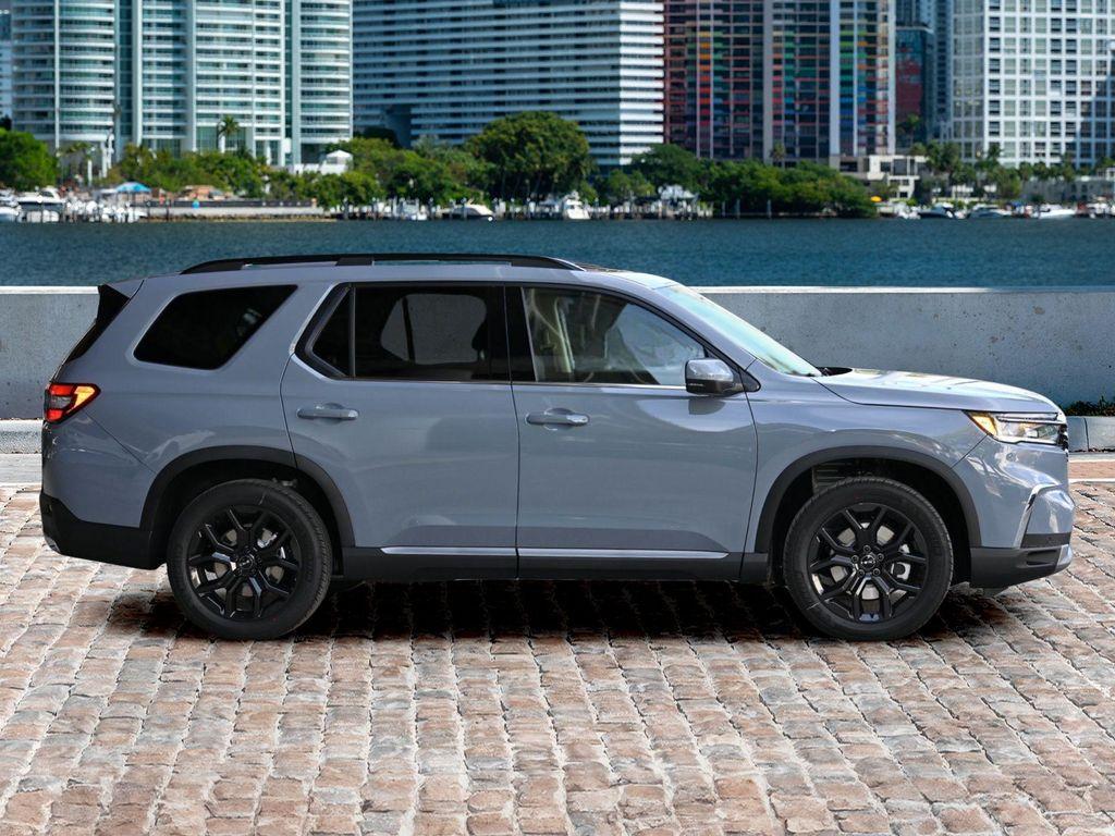 new 2025 Honda Pilot car, priced at $48,955