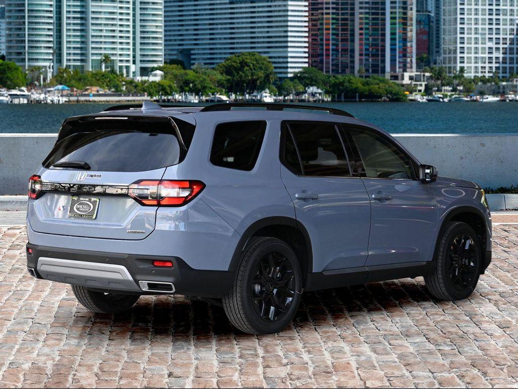 new 2025 Honda Pilot car, priced at $48,955