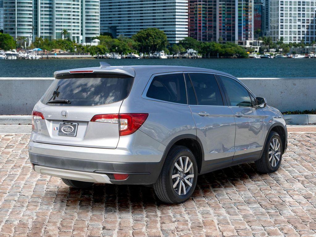used 2021 Honda Pilot car, priced at $25,000