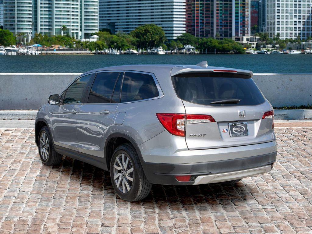 used 2021 Honda Pilot car, priced at $25,000
